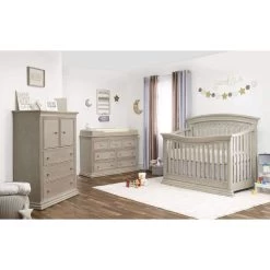 Sorelle Monterey 4-in-1 Convertible Crib -Kid Furniture 180425 RT 171101 CT Monterey HF Crib Lifestyle F 1